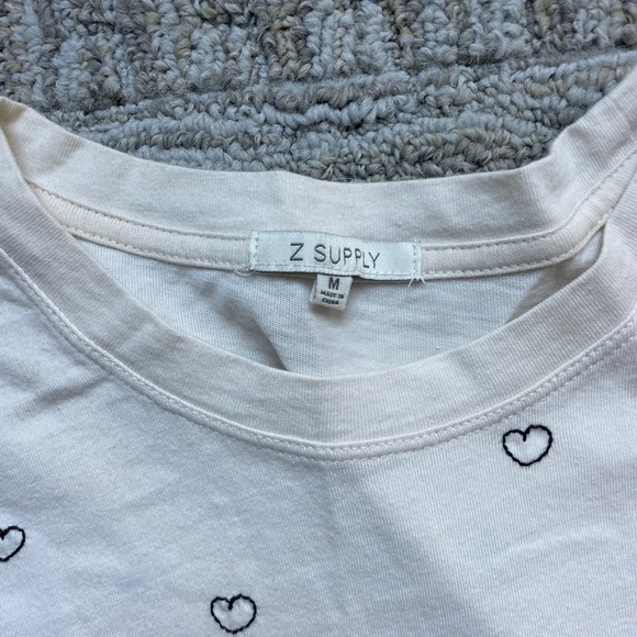 Z Supply Hearts Embroidered T Shirt - Picture 3 of 4
